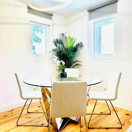 New Amazing Cozy House In The Heart * Lisbon
