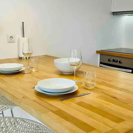 New Amazing Cozy House In The Heart