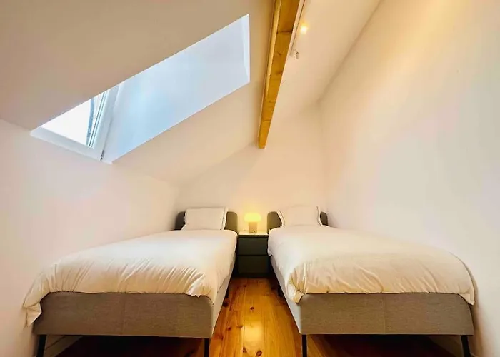 New Amazing Cozy House In The Heart بيت للعطل