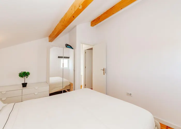 New Amazing Cozy House In The Heart بيت للعطل *