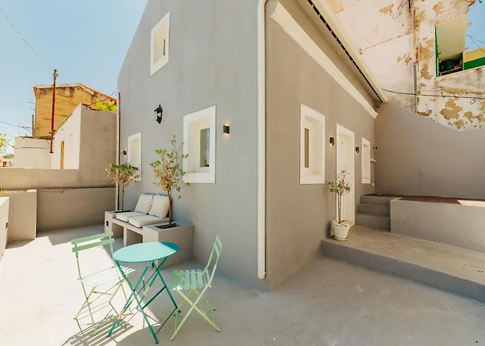 New Amazing Cozy House In The Heart بيت للعطل *