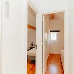 New Amazing Cozy House In The Heart