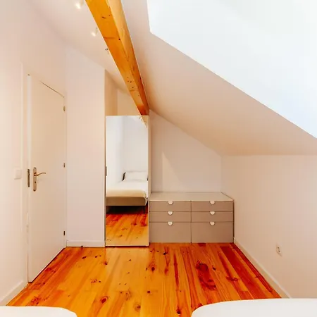 New Amazing Cozy House In The Heart Дом отдыха Лиссабон