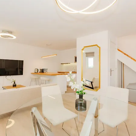 New Amazing Cozy House In The Heart *